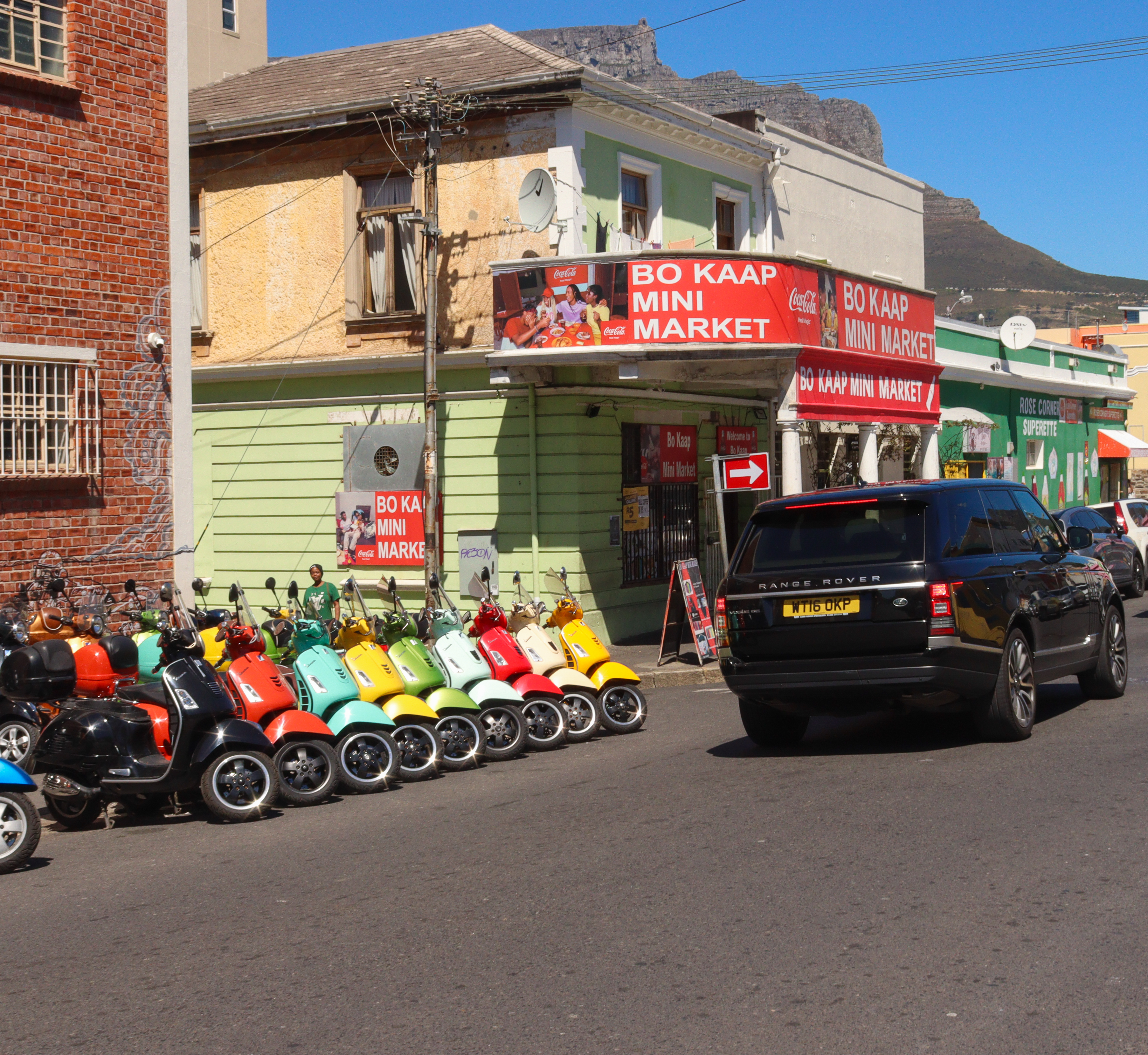 Land Rover in front of Bo Kaap Mini Store